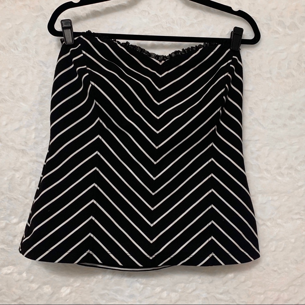 White House Black Market Chevron Sleeveless Top